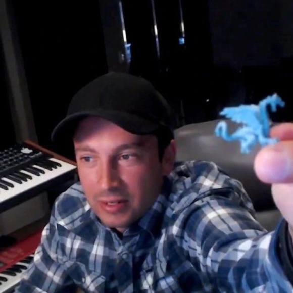 Trash the Dragon - Picture 4 of 4